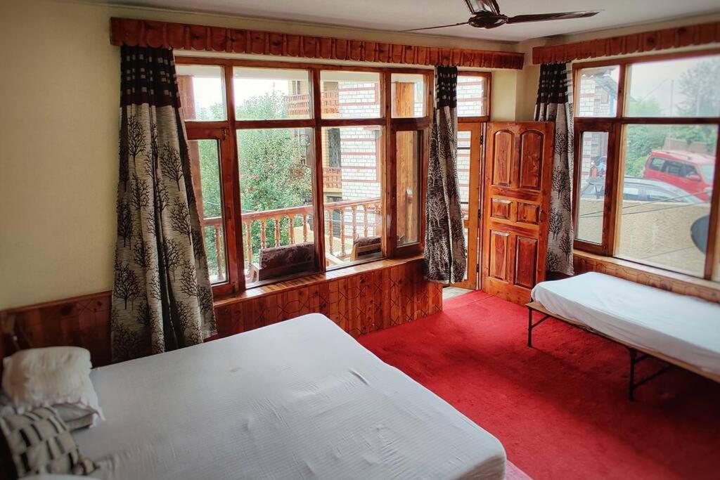 Aroma Taru Villa / Cottage ,Manali Exteriér fotografie