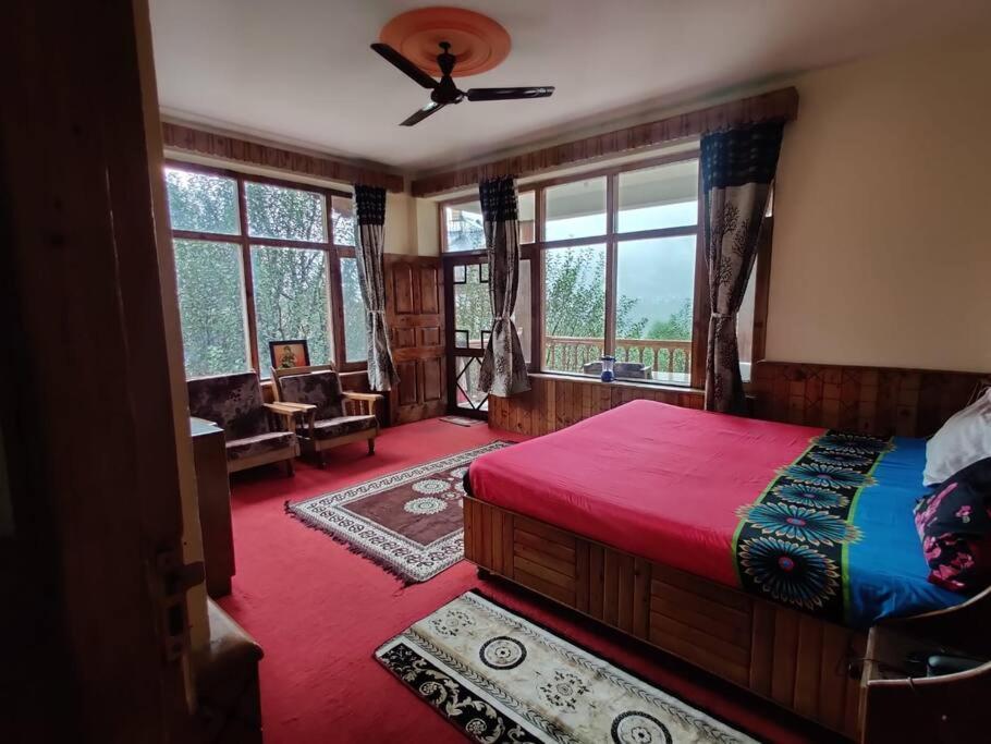 Aroma Taru Villa / Cottage ,Manali Exteriér fotografie