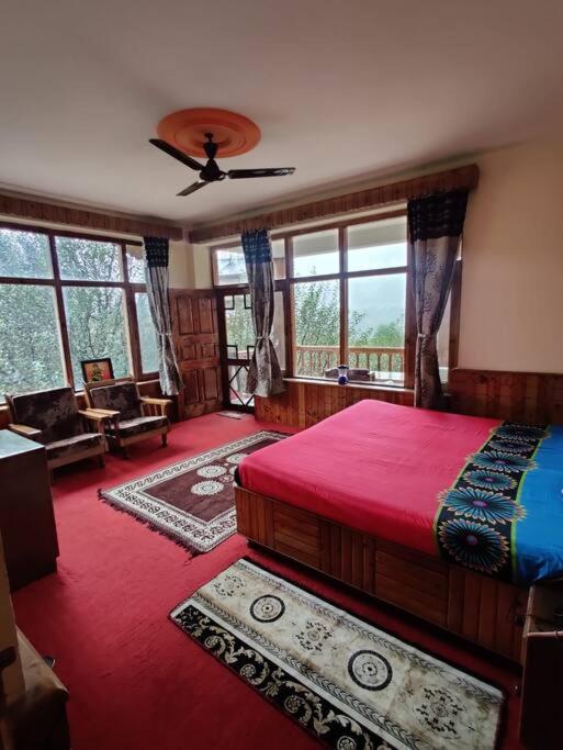 Aroma Taru Villa / Cottage ,Manali Exteriér fotografie